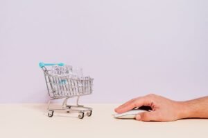 E-COMMERCE: 9 ESSENTIAL TIPS FOR E-COMMERCE BUSINESSES IN 2026